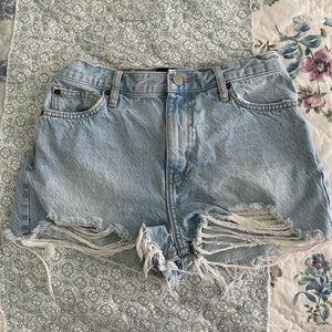 BDG Girlfriend High Rise Denim Shorts